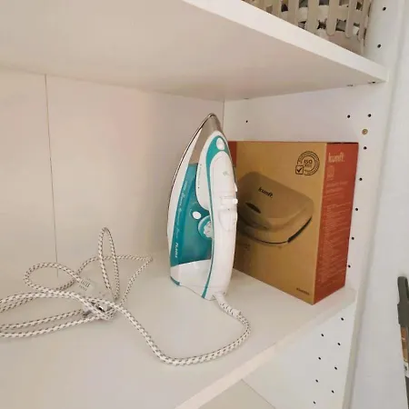 Starfish - Wifi - Air Con - 180 M From The By Bedzy アパート カルヴォエイロ