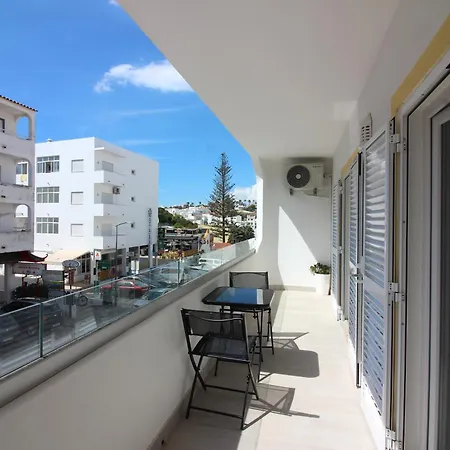 Starfish - Wifi - Air Con - 180 M From The By Bedzy *