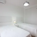 Starfish - Wifi - Air Con - 180 M From The By Bedzy Apartment